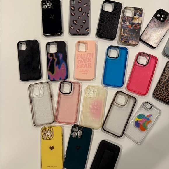 Assorted Multicolor Phone Case Collection - Various Colors - Picture 3 of 9